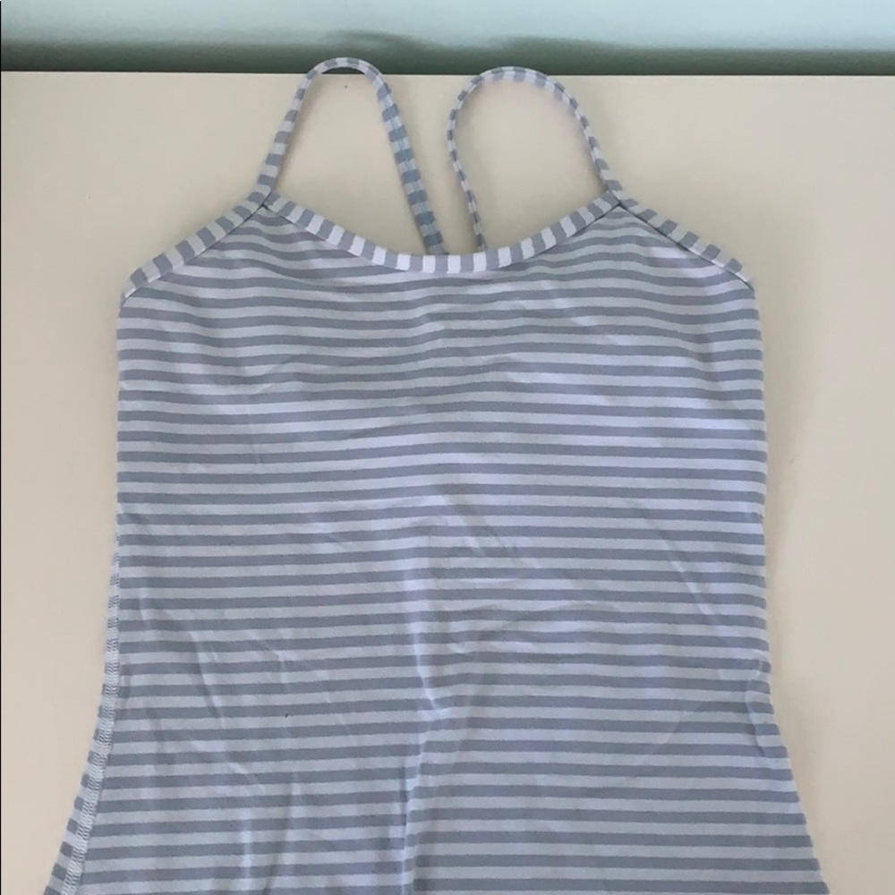 Lululemon Flow-Y Tank